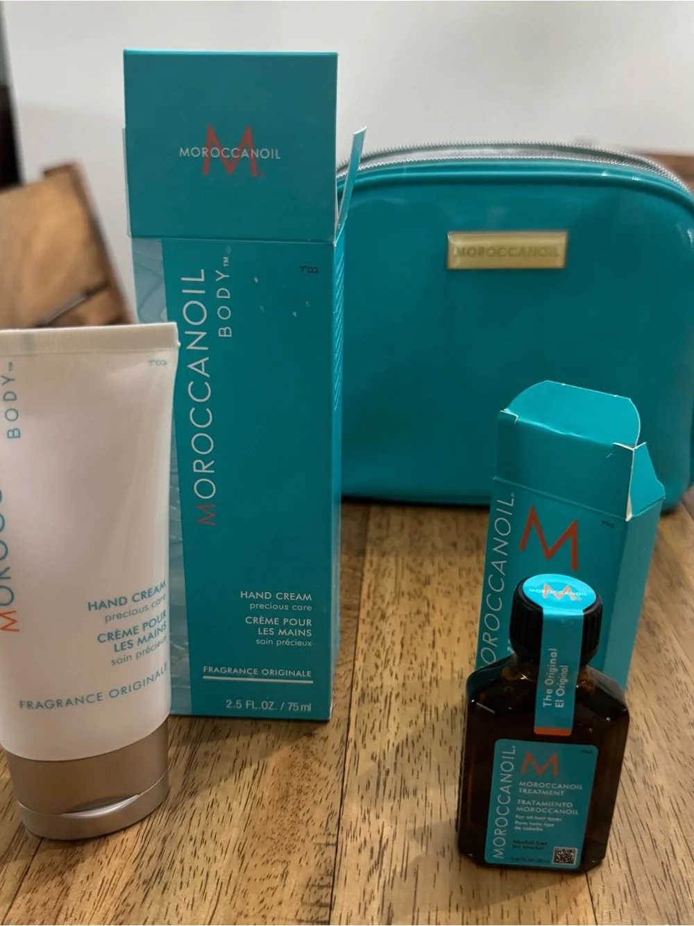 Moroccanoil Teal Cosmetic Set with Treatment Oil & Hand Cream